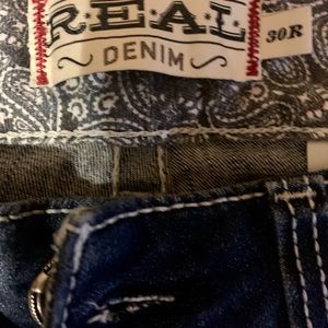 Size 30R Ariat Jeans